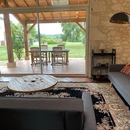 Petit Rousset Cerise * 埃梅