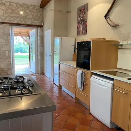 Petit Rousset Cerise Apartman