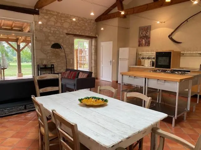 Petit Rousset Cerise Apartament Eymet