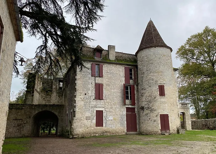 Petit Rousset Cerise Apartament *